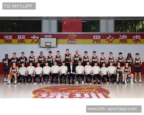 深圳篮球队教练组重组周鹏重返球员阵容郑永刚担任助教顾全球员兼任助教