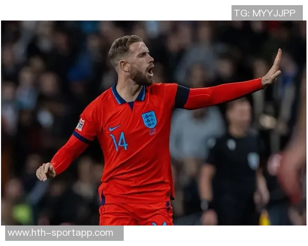 媒体人分析亨德森与小杨配合前景期待未来传球次数增加