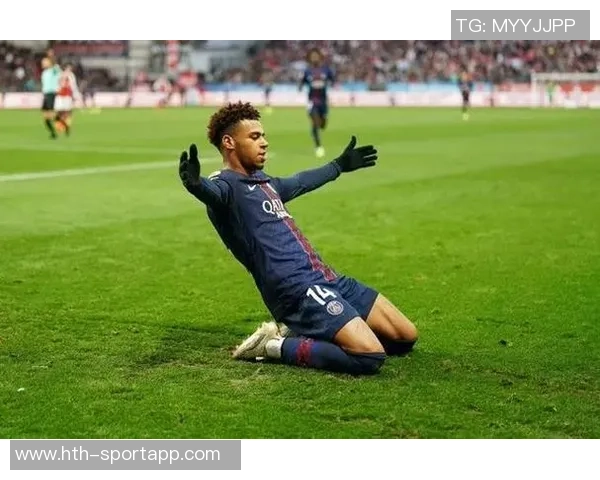 斯基拉透露巴黎与杜埃续约至2030年并大幅提升薪资待遇